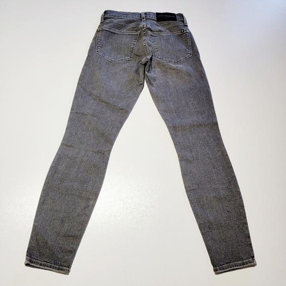 Lucky brand gray skinny jean - Picture 2 of 3